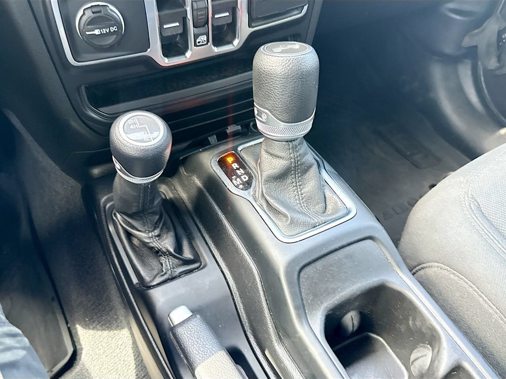 Used 2021 Jeep Wrangler Unlimited Sport AWD/4WD image 18