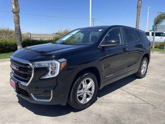 Used 2024 GMC Terrain SLE
