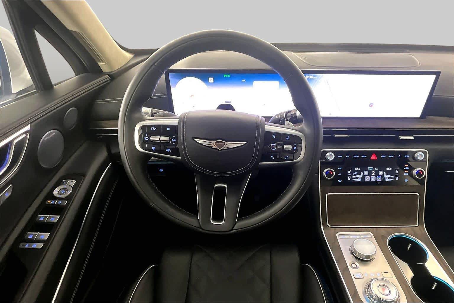 Used 2025 Genesis GV80 3.5T Prestige AWD/4WD image 6