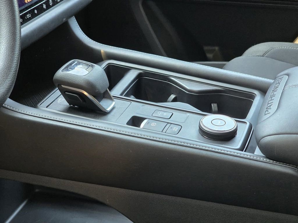 Used 2023 Nissan Pathfinder S w/ Cargo Package image 19