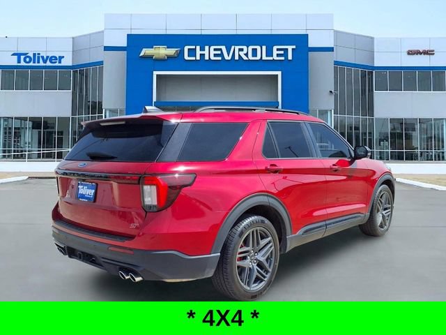 Used 2025 Ford Explorer ST AWD/4WD image 5