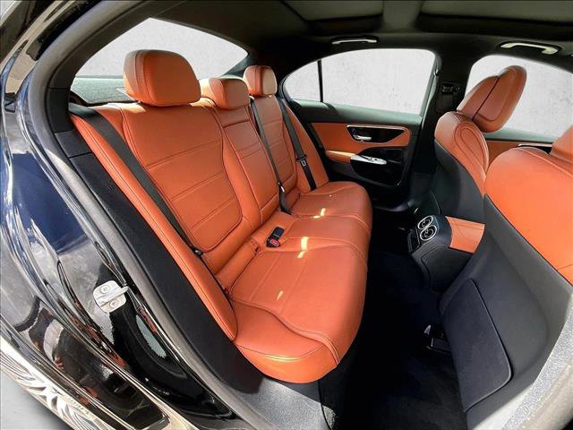 Used 2025 Mercedes-Benz C 300 Sedan image 29