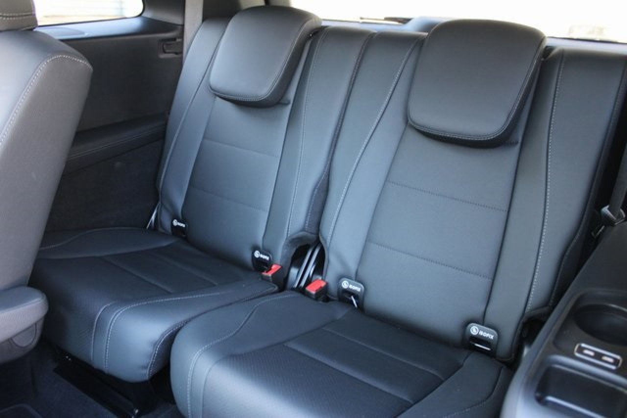 Used 2025 Mercedes-Benz GLS 450 4MATIC image 13