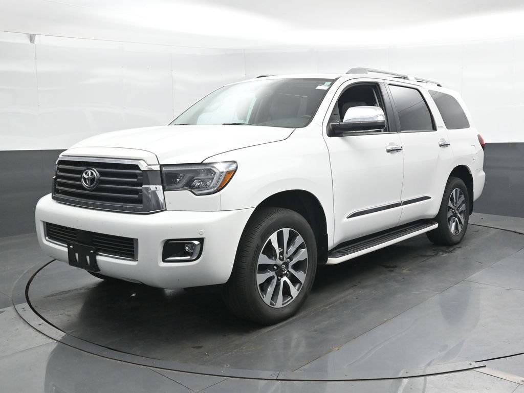 Used 2018 Toyota Sequoia Limited w/ Safety & Convenience Package AWD/4WD image 6