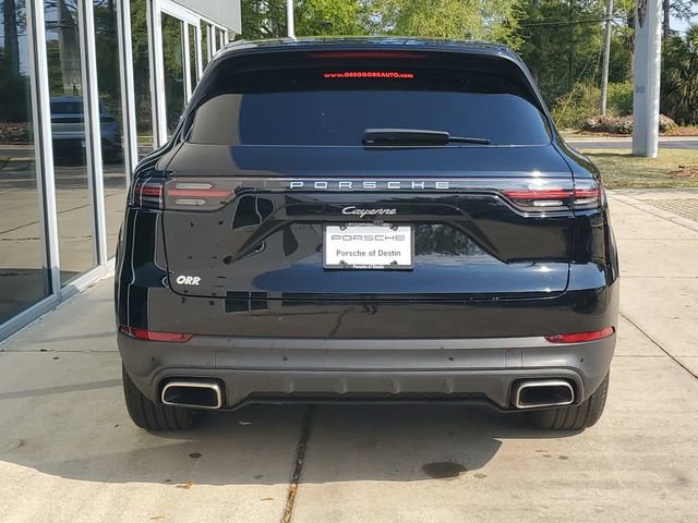 Used 2022 Porsche Cayenne Platinum Edition image 10