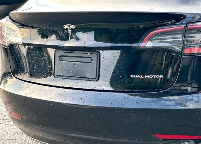 Used 2022 Tesla Model 3 Long Range AWD/4WD image 11