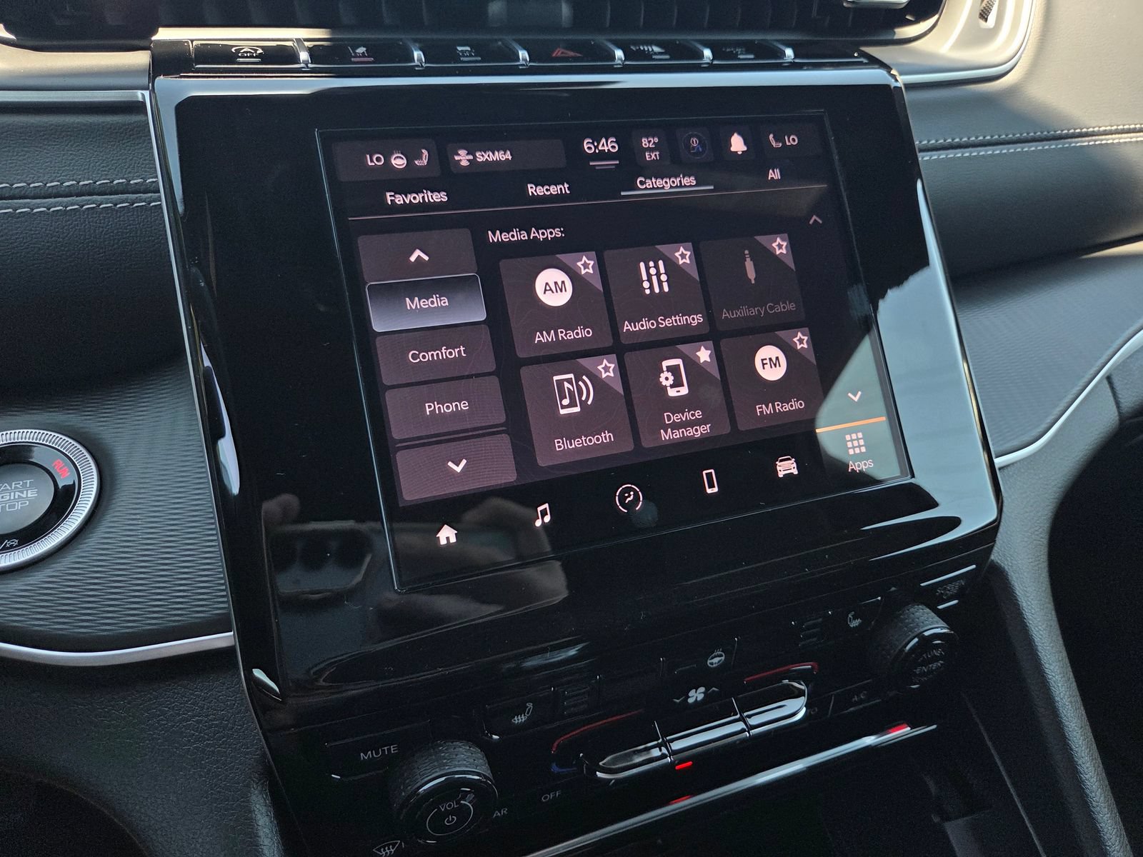 New 2026 Jeep Grand Cherokee Laredo X RWD image 7