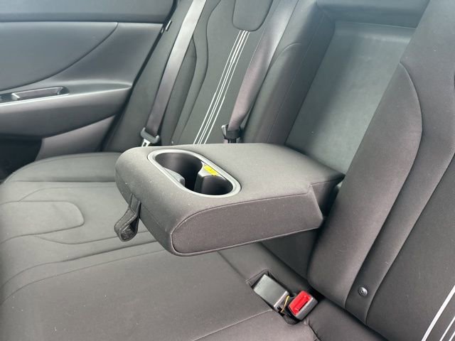 New 2026 Hyundai Elantra SEL Sport Premium image 24