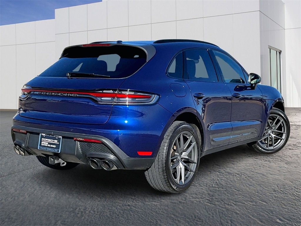 Used 2024 Porsche Macan Turbo image 7