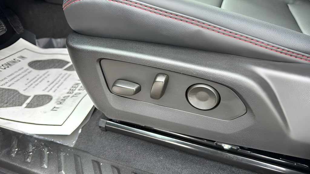 New 2026 Chevrolet Colorado Z71 w/ Technology Package image 26