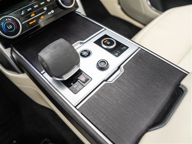 Used 2023 Land Rover Range Rover SE AWD/4WD image 25