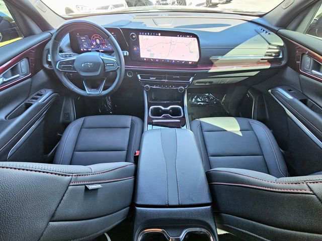 Used 2025 Chevrolet Traverse Z71 w/ Enhanced Driving Package AWD/4WD image 28