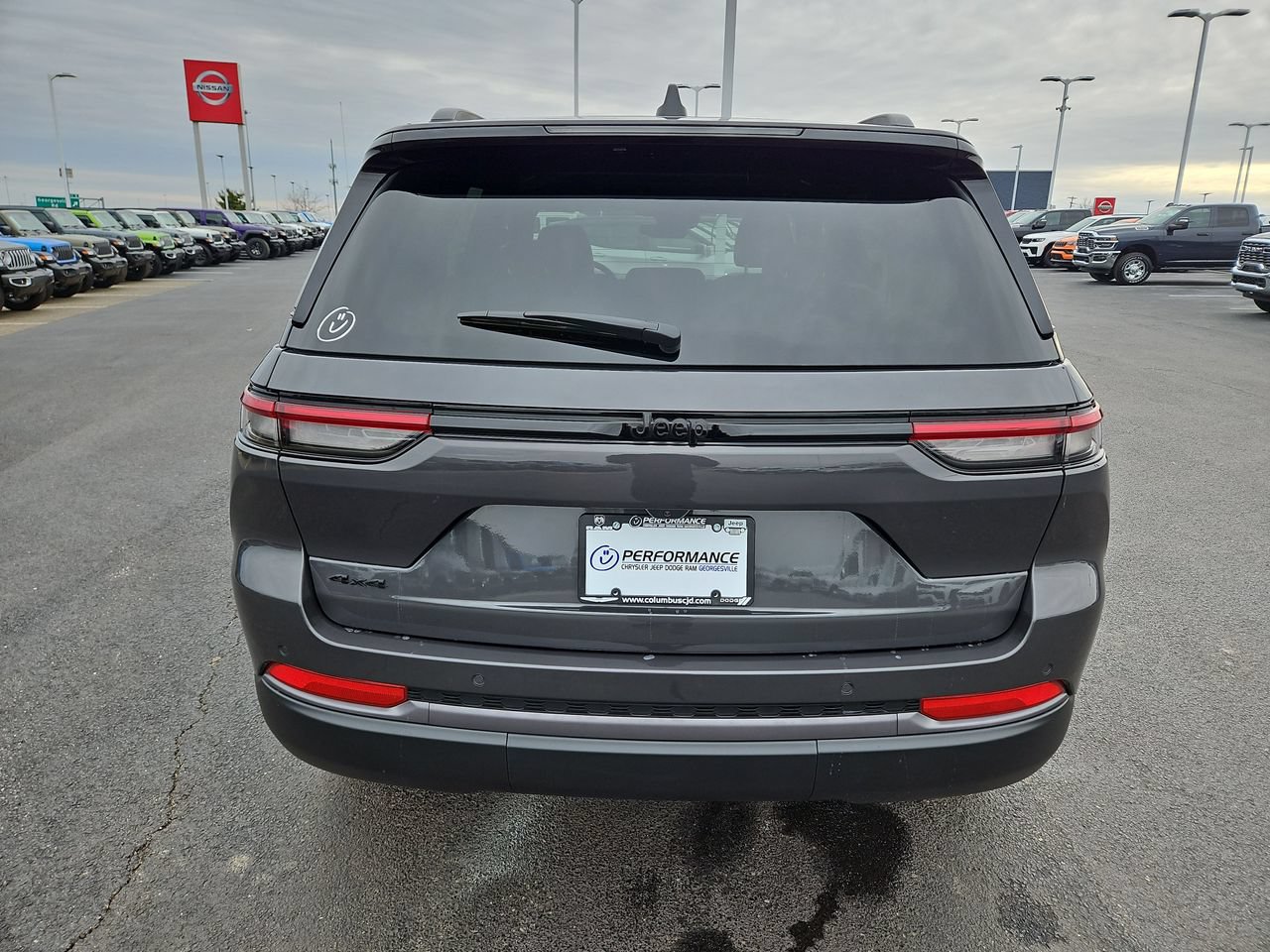 New 2026 Jeep Grand Cherokee Altitude AWD/4WD image 6