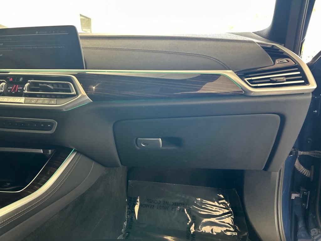Used 2023 BMW X5 xDrive45e AWD/4WD image 25