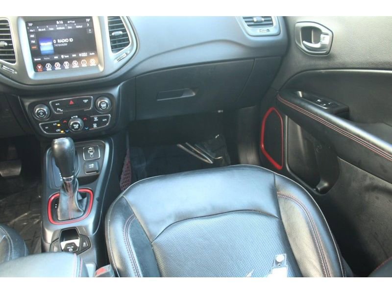 Used 2019 Jeep Compass Trailhawk w/ Leather Interior Group image 19