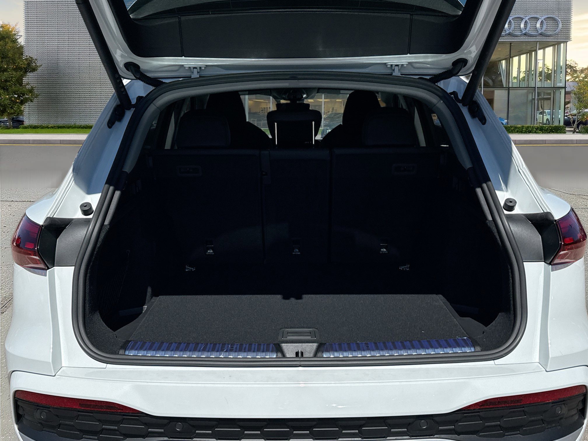 New 2025 Audi Q5 Premium Plus image 11