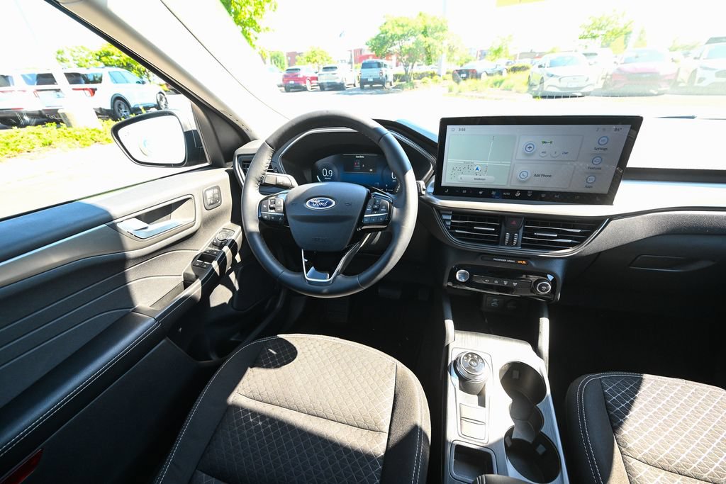 Used 2023 Ford Escape Active w/ Tech Pack #2 AWD/4WD image 32