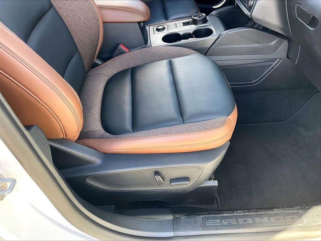 Used 2025 Ford Bronco Sport Outer Banks AWD/4WD image 35