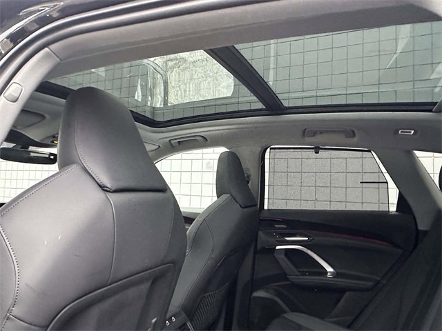 Certified 2025 Audi Q5 Premium Plus w/ Premium Plus image 17