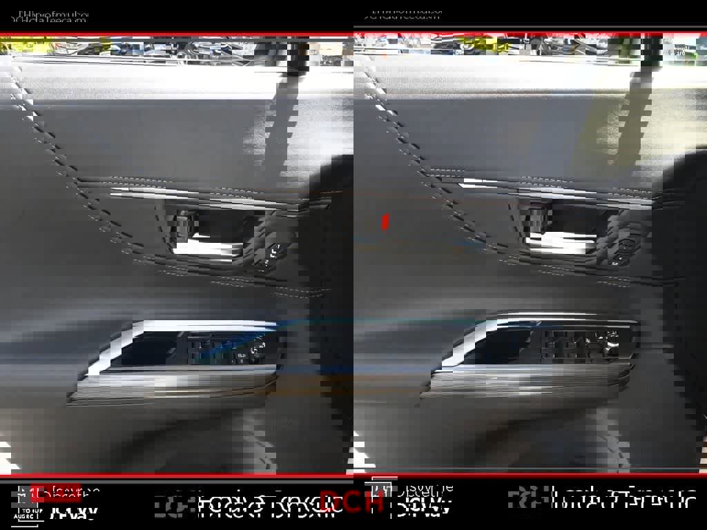 Used 2022 Toyota Venza XLE AWD/4WD image 17