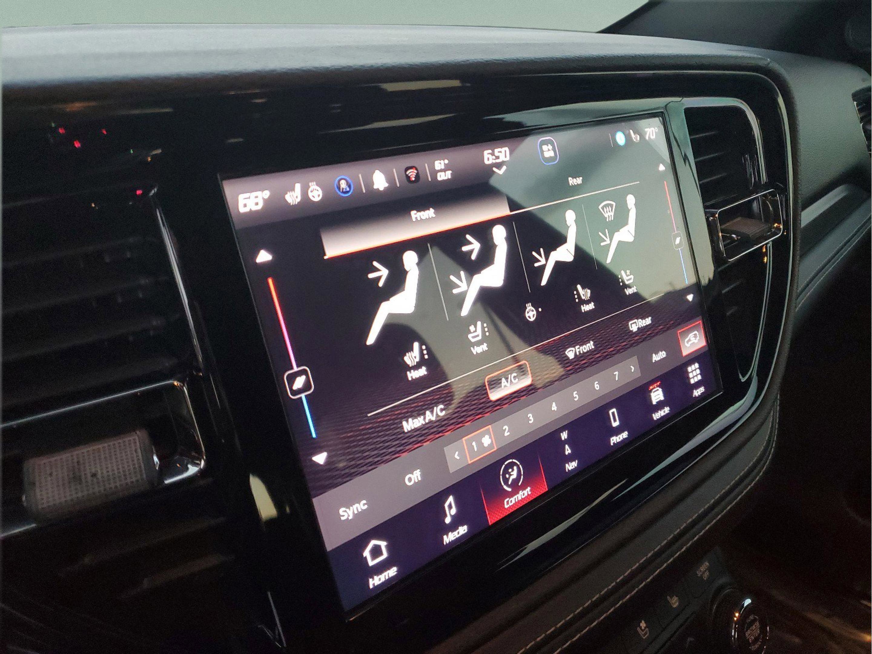 Certified 2021 Dodge Durango SRT w/ Trailer Tow Group IV image 18