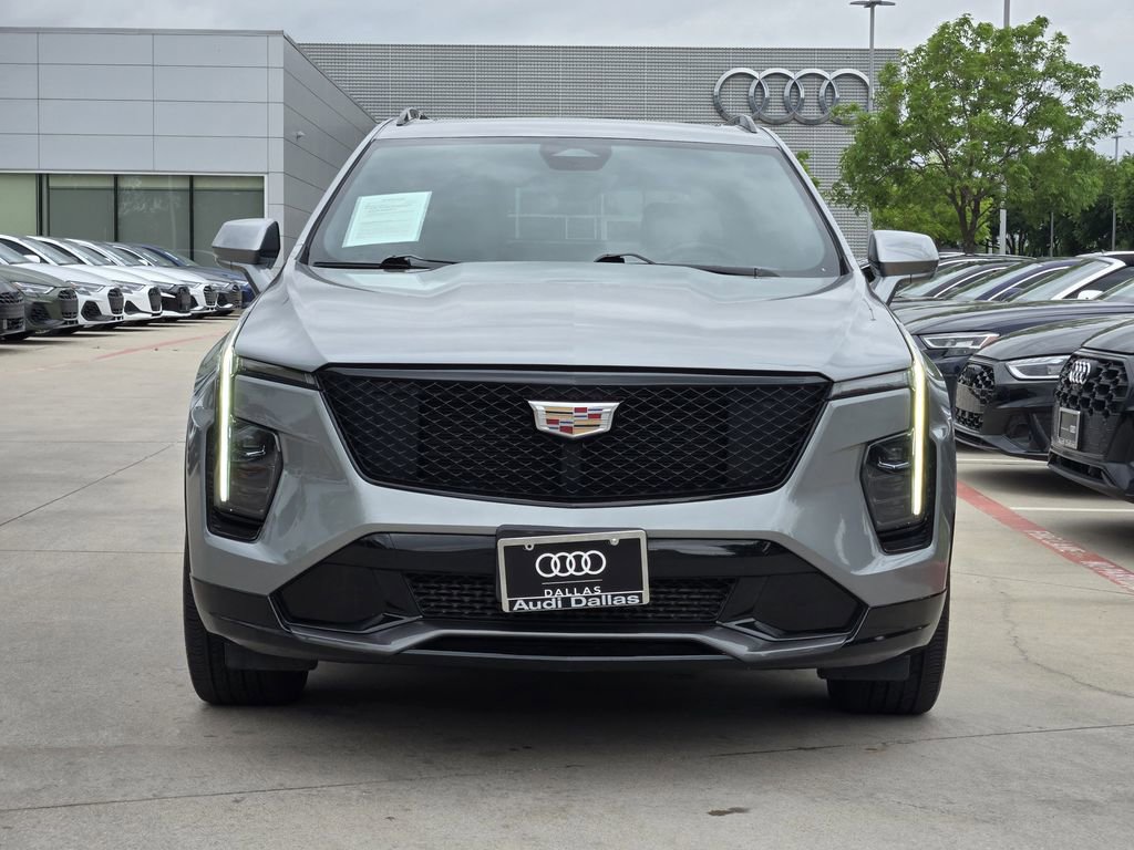 Used 2024 Cadillac XT4 Sport FWD image 4