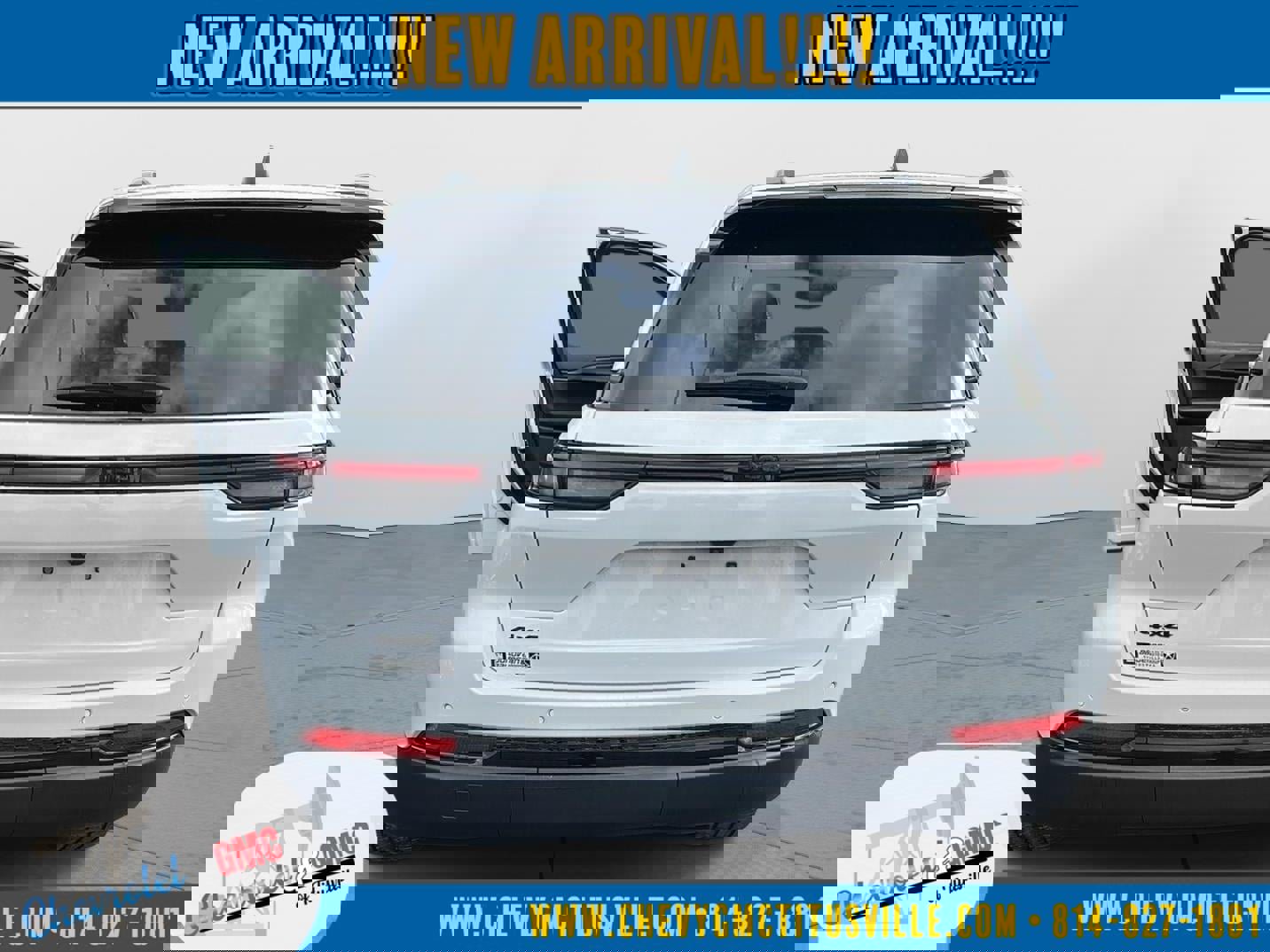 Used 2023 Jeep Grand Cherokee Altitude image 15