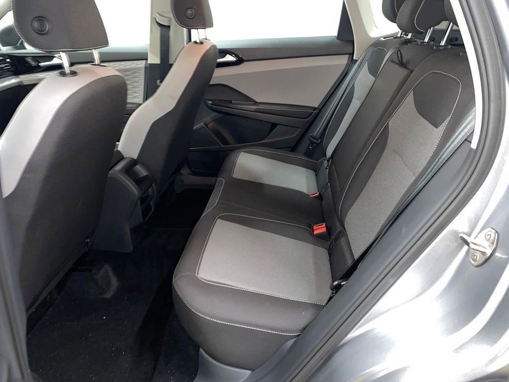 Used 2024 Volkswagen Taos S image 18