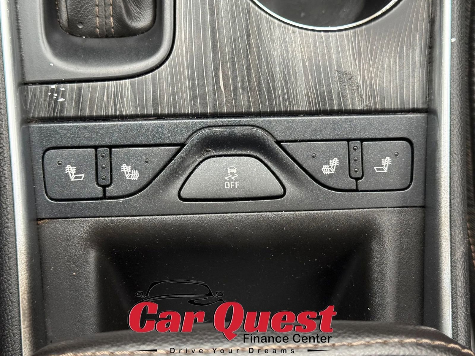 Used 2017 Chevrolet Impala Premier FWD image 22