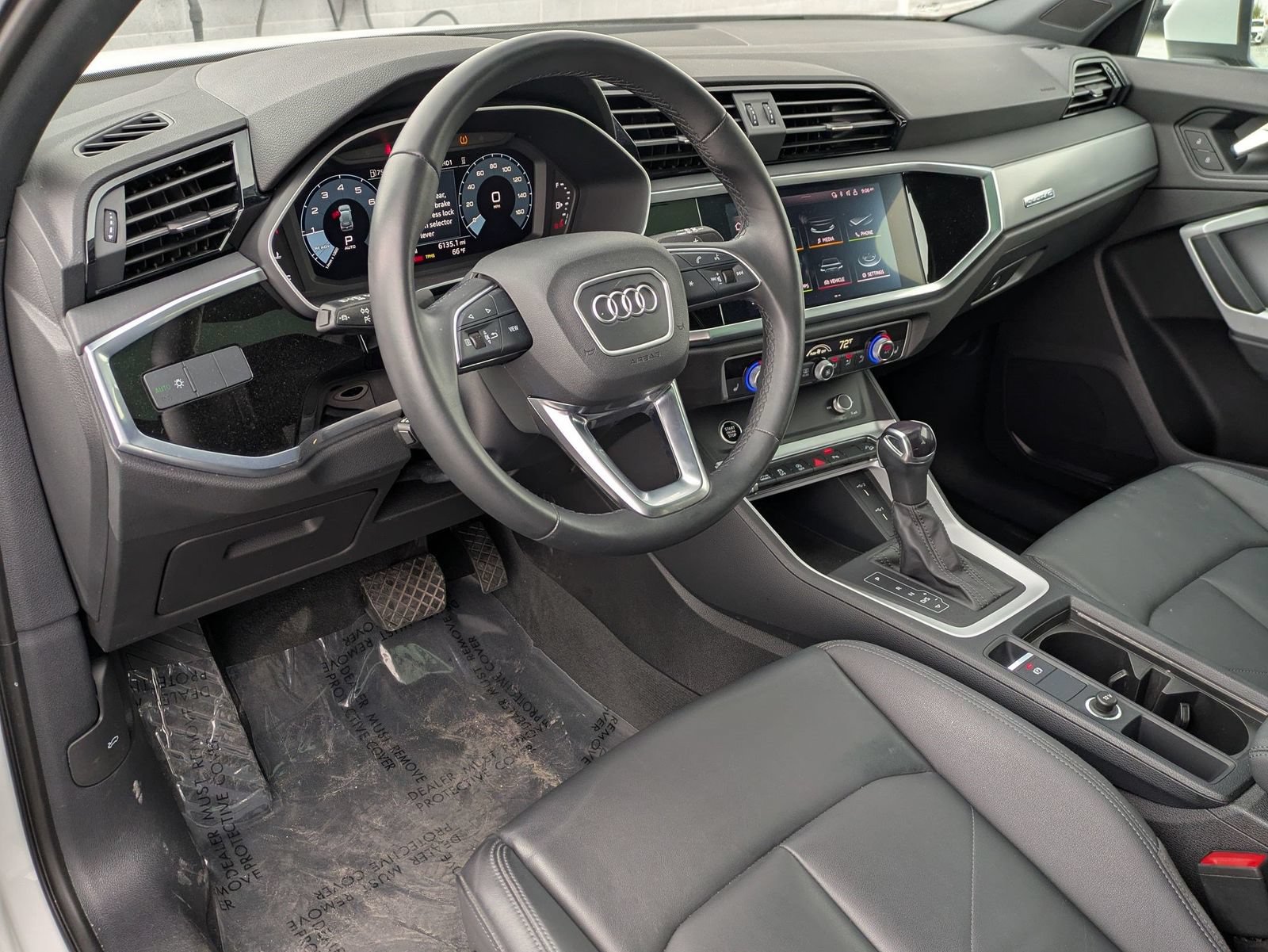Used 2022 Audi Q3 2.0T Premium AWD/4WD image 15