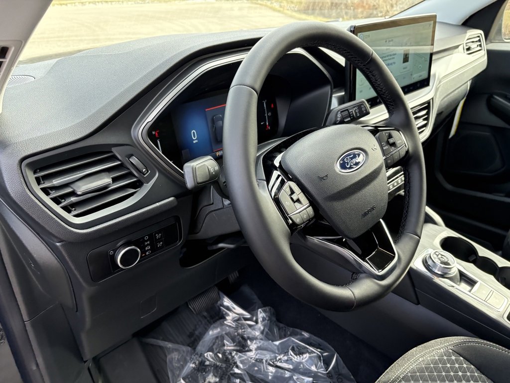 New 2026 Ford Escape Active w/ Tech Pack #1 AWD/4WD image 31