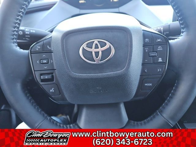 Used 2024 Toyota Prius Limited w/ Limited Premium Package image 18
