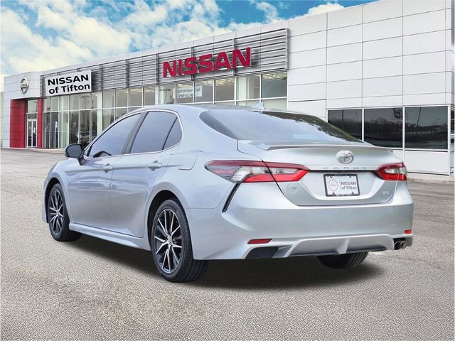 Used 2022 Toyota Camry SE image 6