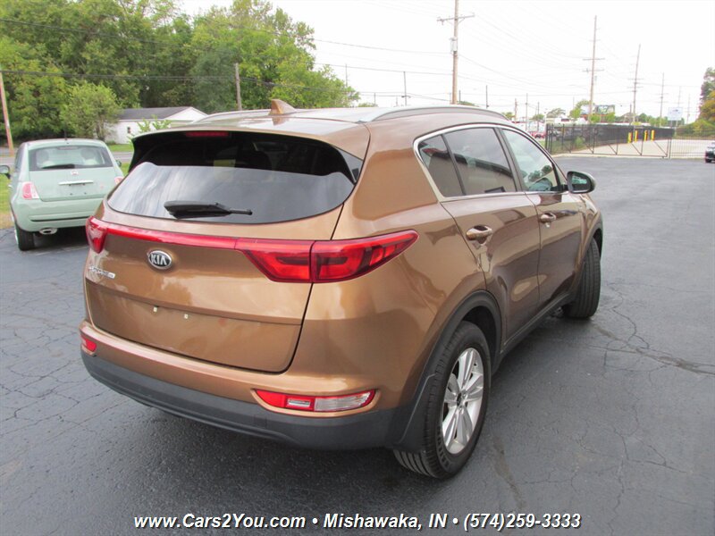 Used 2018 Kia Sportage LX w/ LX Popular Package FWD image 8