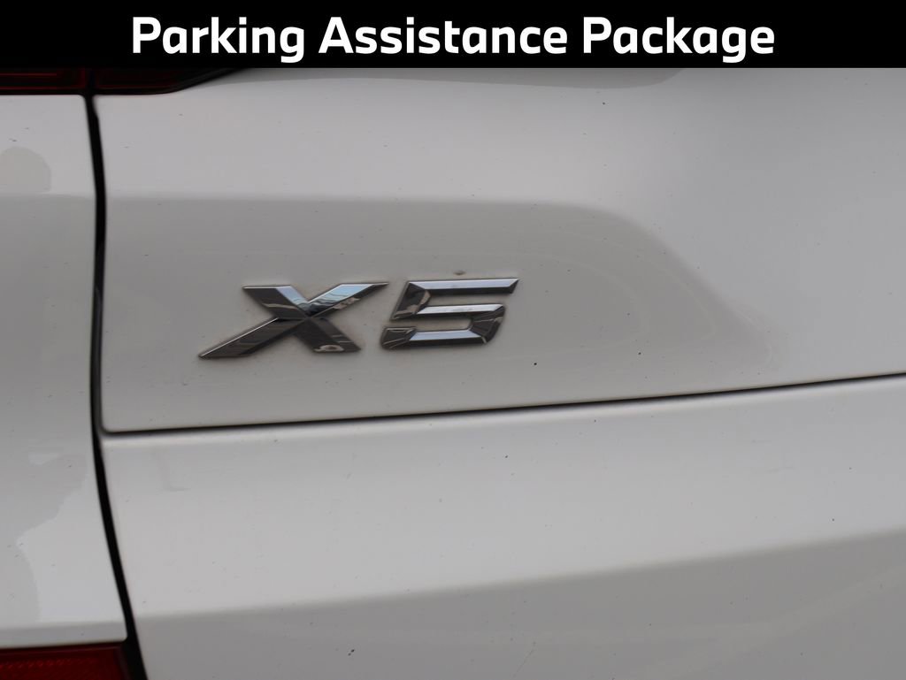 Used 2022 BMW X5 xDrive40i w/ M Sport Package image 9