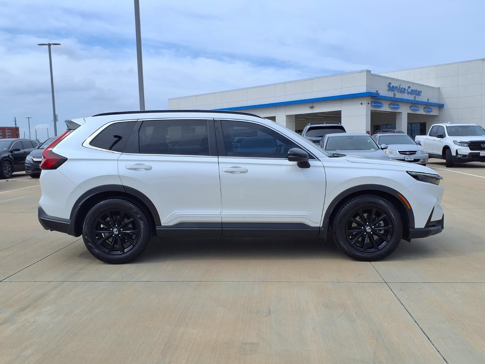 Used 2023 Honda CR-V Sport image 8