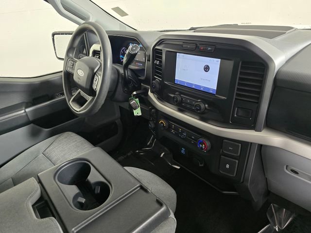 Used 2022 Ford F150 XLT w/ Trailer Tow Package AWD/4WD image 11
