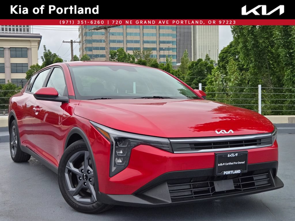 Certified 2025 Kia K4