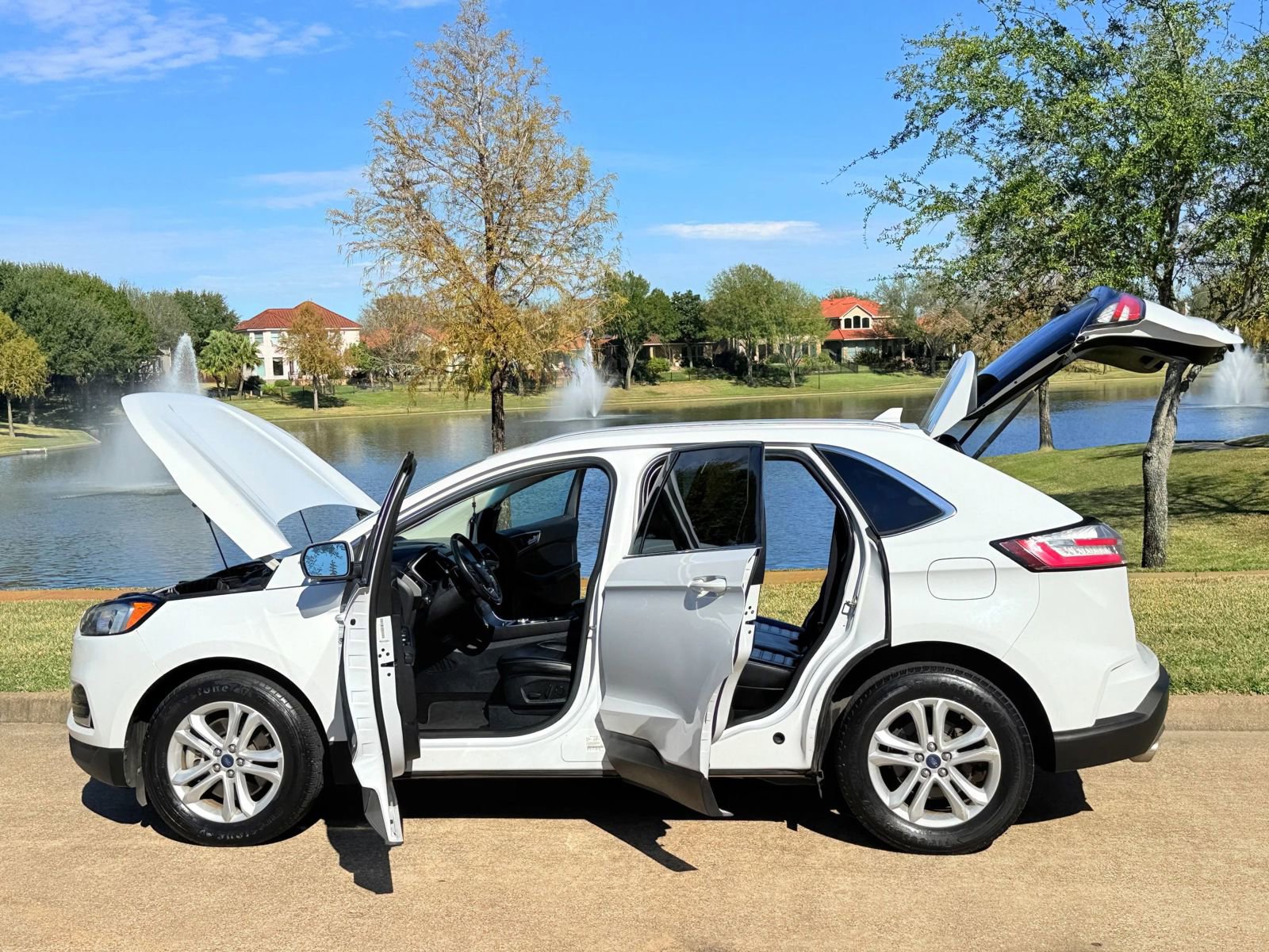 Used 2020 Ford Edge SEL image 15