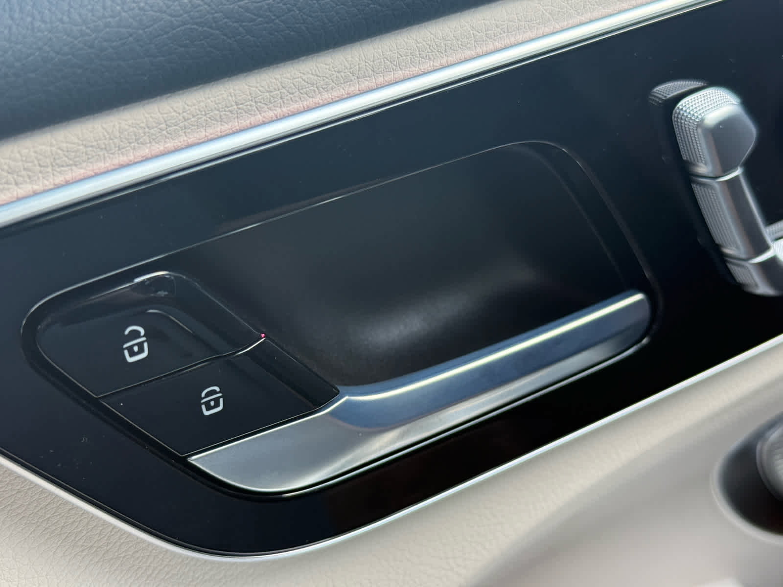 Certified 2025 Mercedes-Benz C 300 C 300 image 23