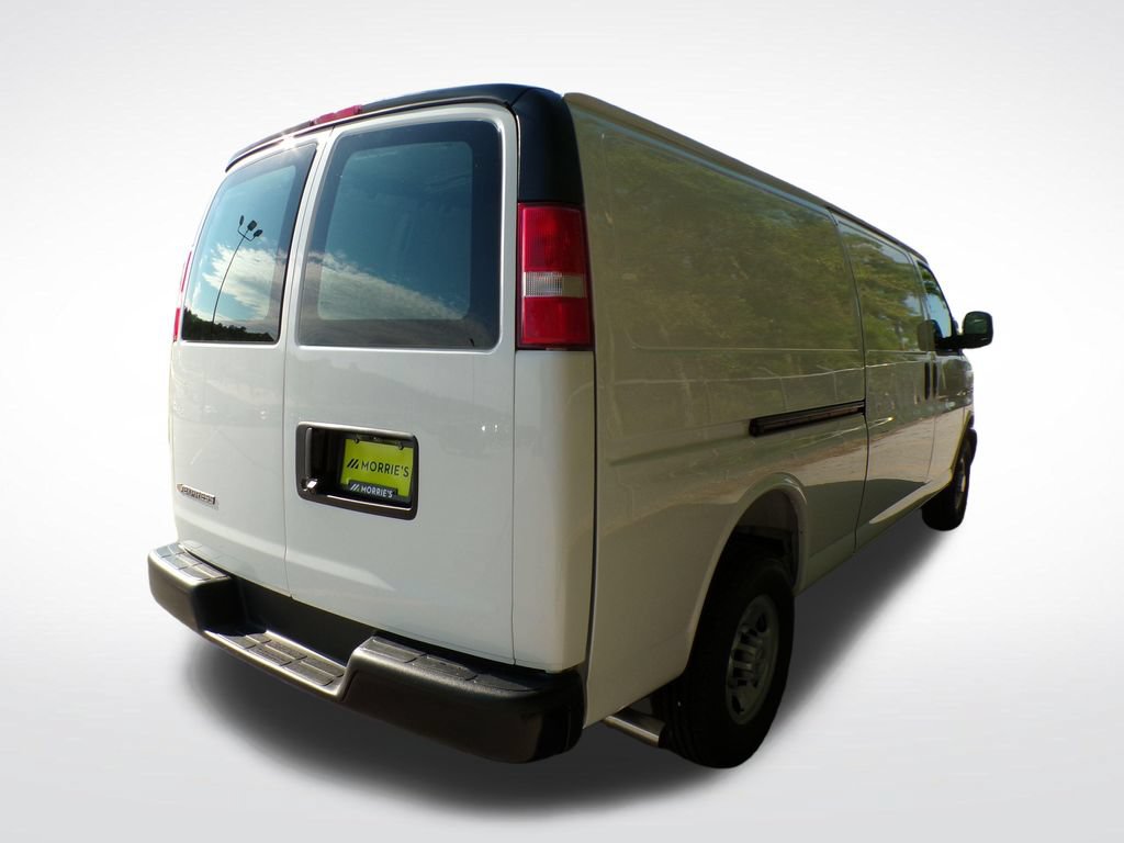 New 2026 Chevrolet Express 2500 Extended w/ Driver Convenience Package RWD image 6