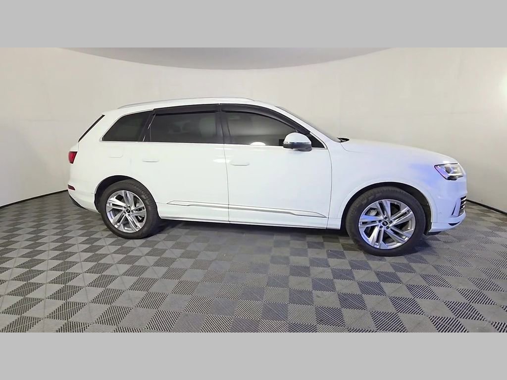 Used 2023 Audi Q7 3.0T Premium Plus image 35