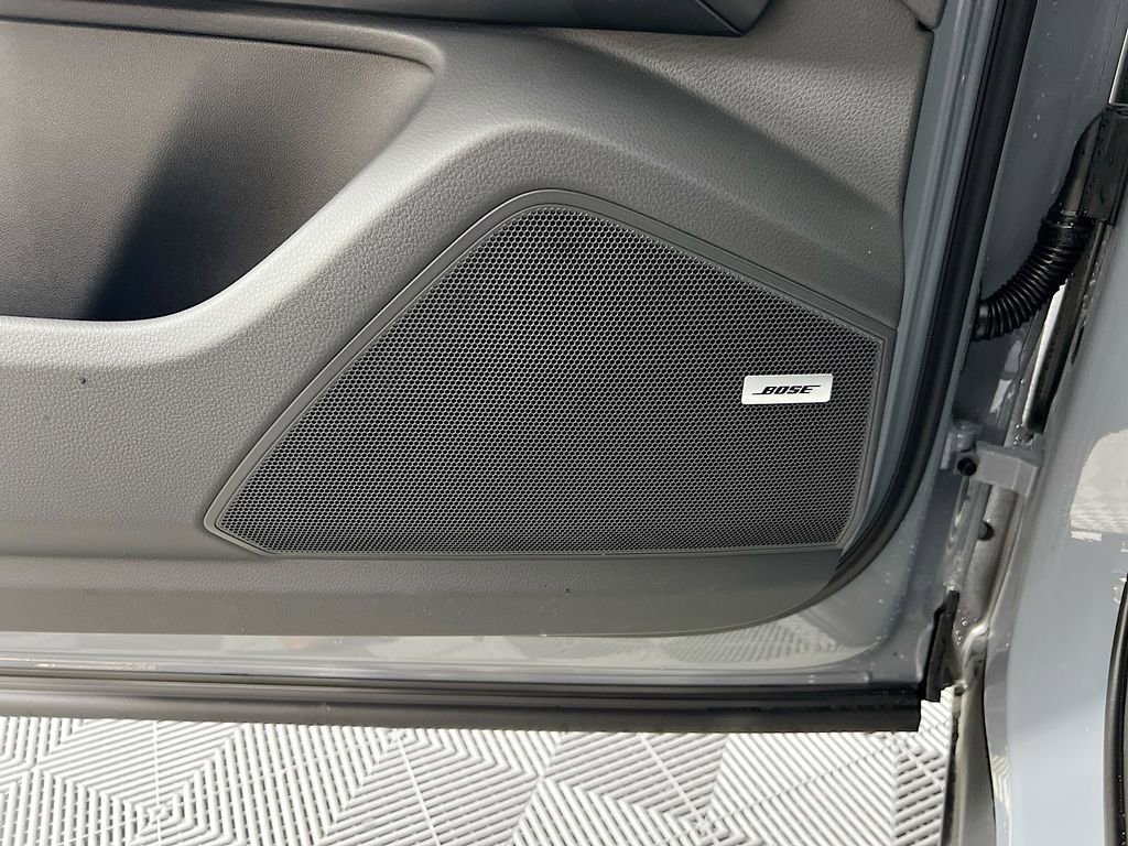 New 2026 Porsche Cayenne image 21