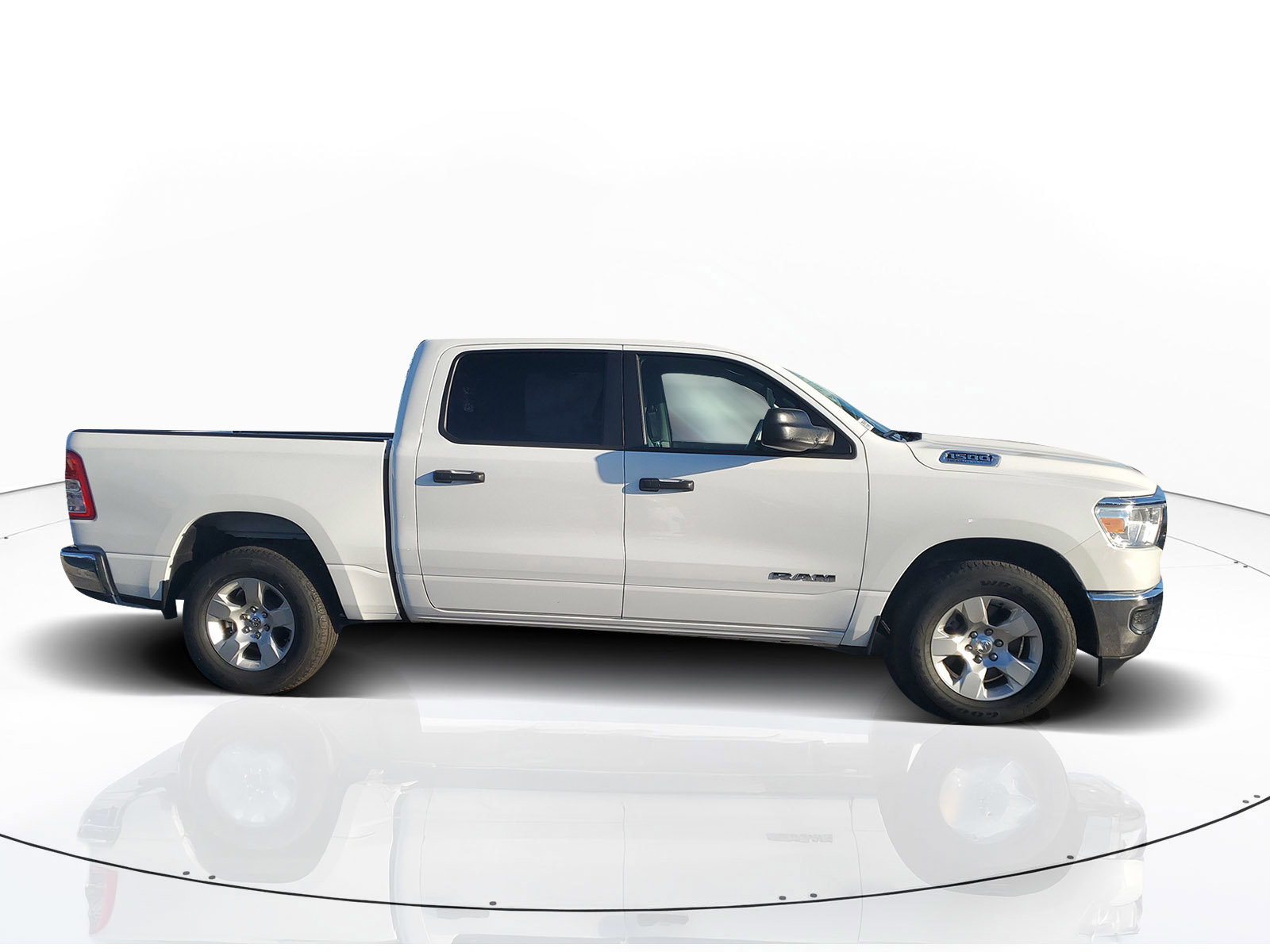 Used 2023 RAM 1500 Big Horn image 4