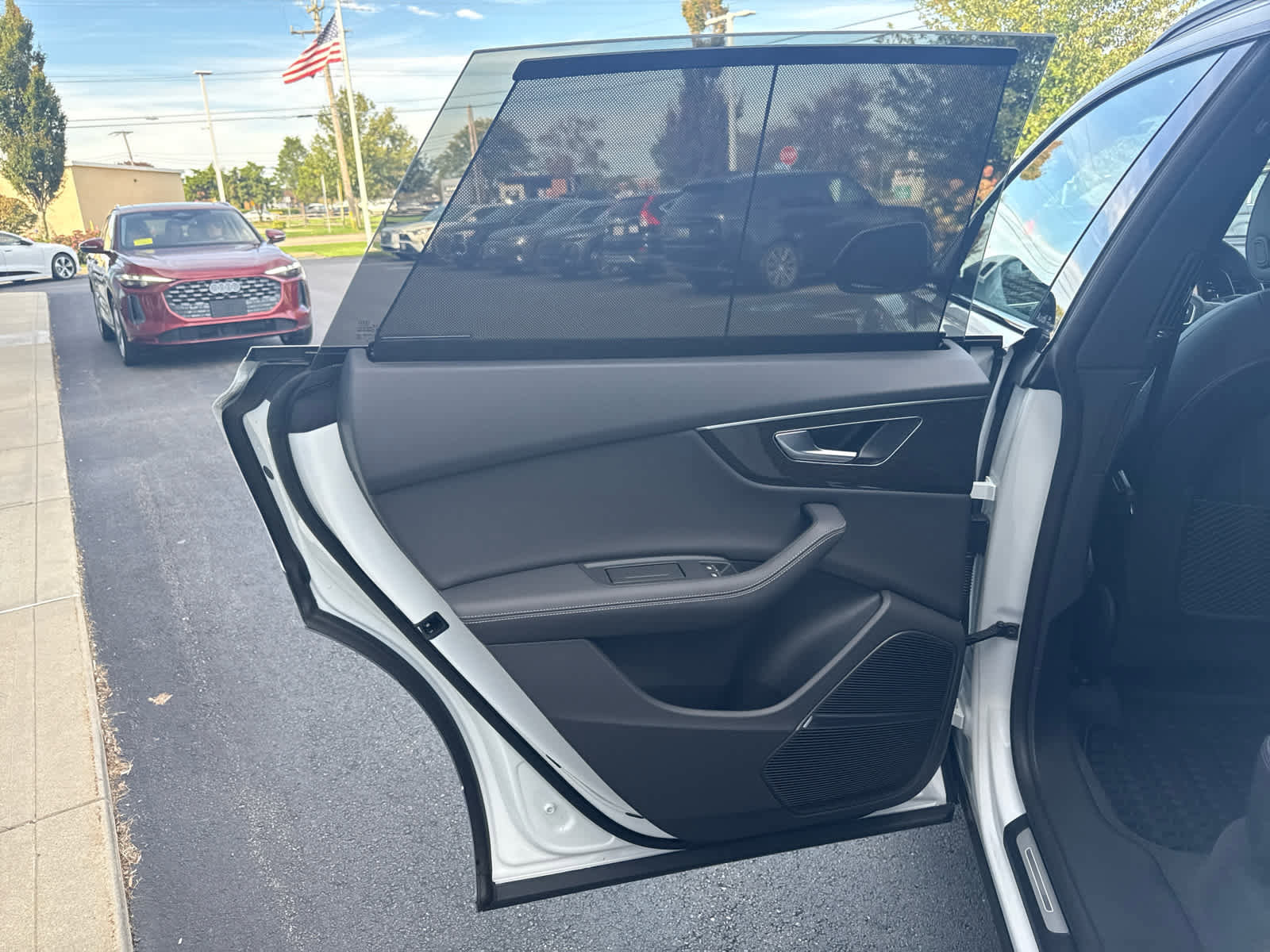 New 2026 Audi Q8 Premium Plus image 25