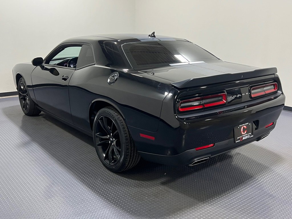 Used 2016 Dodge Challenger SXT Plus image 19