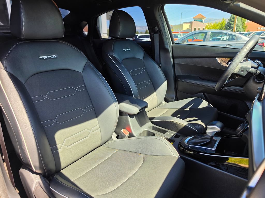 Certified 2024 Kia Forte GT-Line FWD image 13