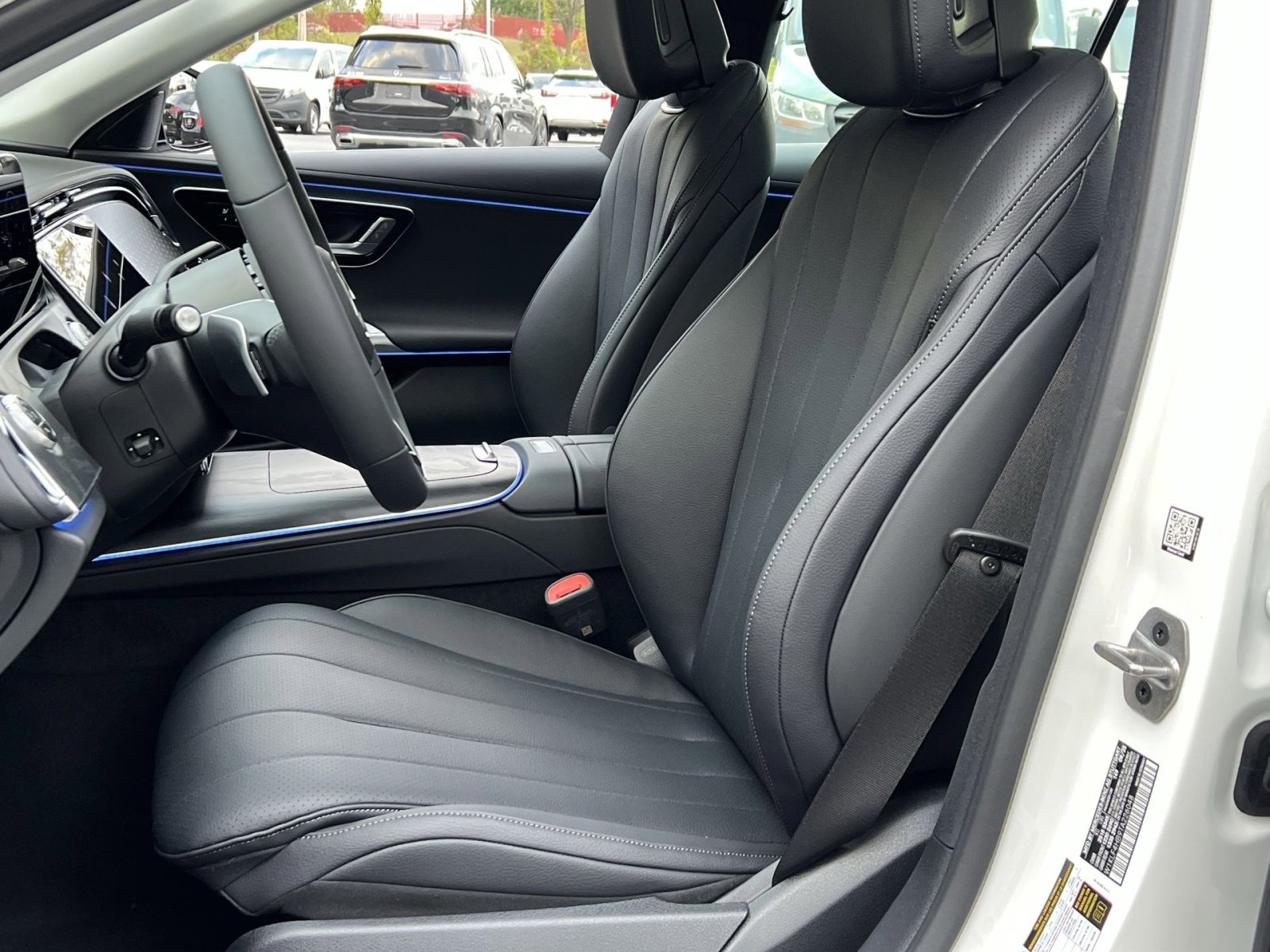 New 2026 Mercedes-Benz E 350 4MATIC Sedan image 11