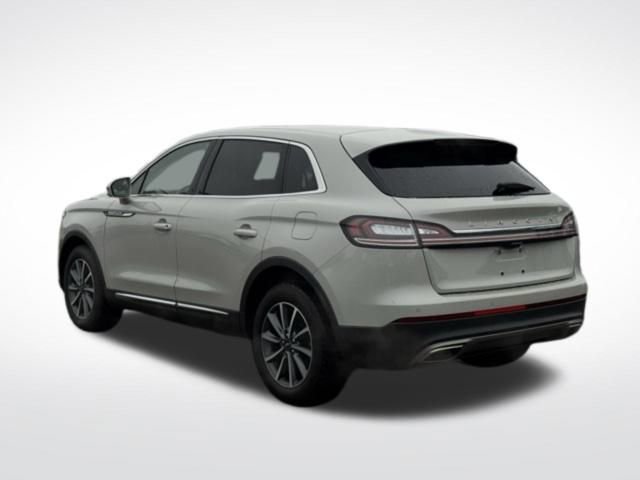 Used 2022 Lincoln Nautilus AWD image 8