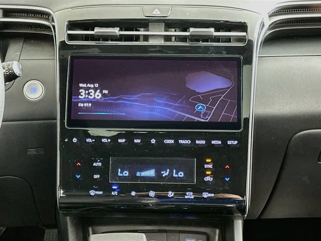 Used 2024 Hyundai Santa Cruz Night AWD/4WD image 14